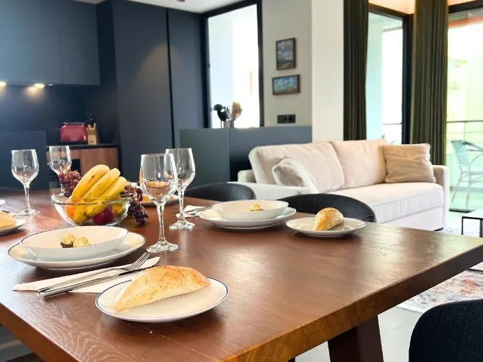 Rivendale 2 Bedroom 2 Bathroom With Balcony And Sea Views In The Nogalera Complex By Namaste Elite Torremolinos Apartment