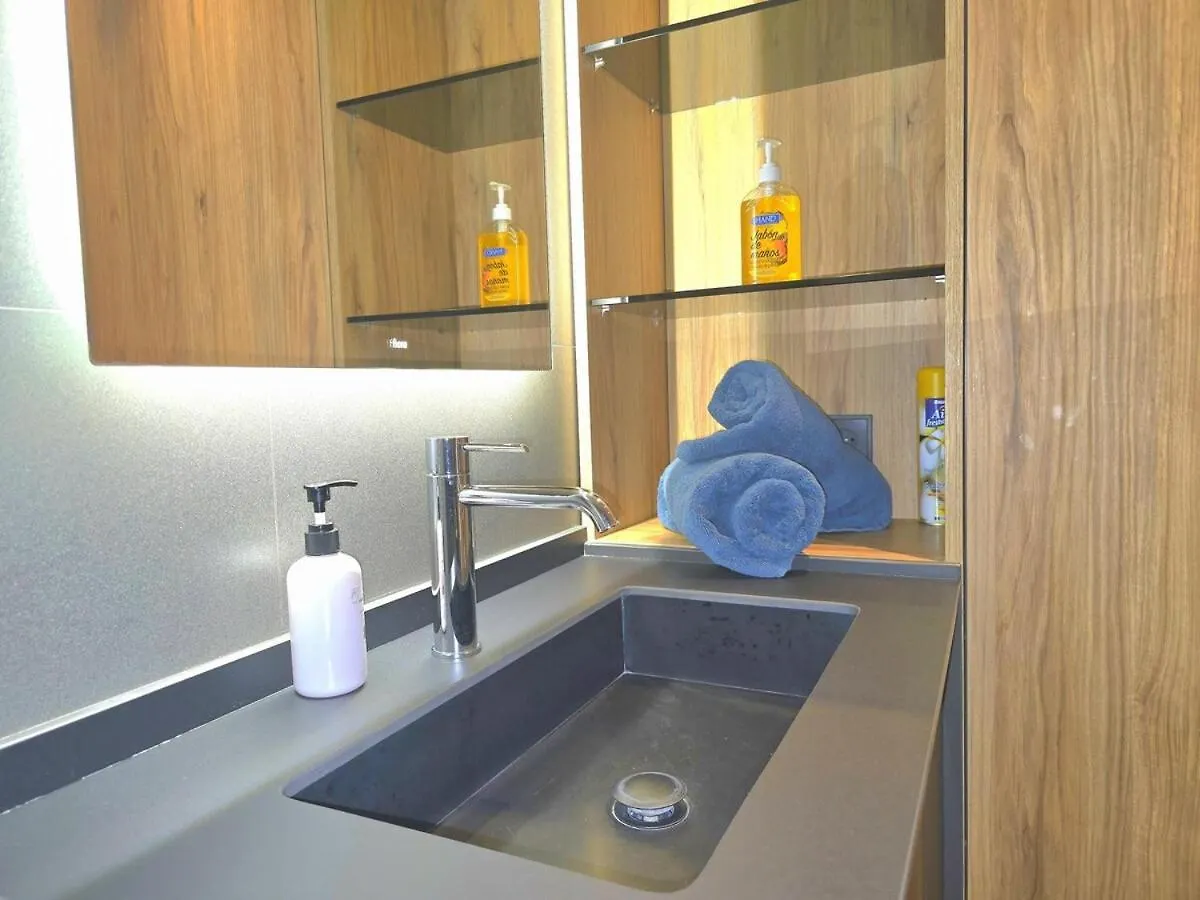 Rivendale 2 Bedroom 2 Bathroom With Balcony And Sea Views In The Nogalera Complex By Namaste Elite Torremolinos Apartment