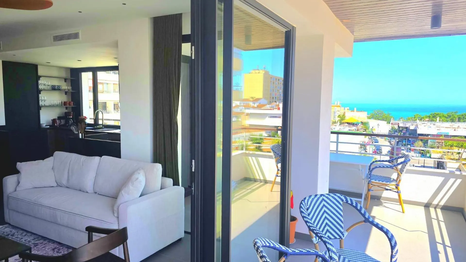 Apartment Rivendale 2 Bedroom 2 Bathroom With Balcony And Sea Views In The Nogalera Complex By Namaste Elite Torremolinos Spain